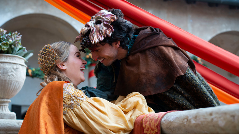 Juliet and Romeo embracing in "Juliet & Romeo" (2025).