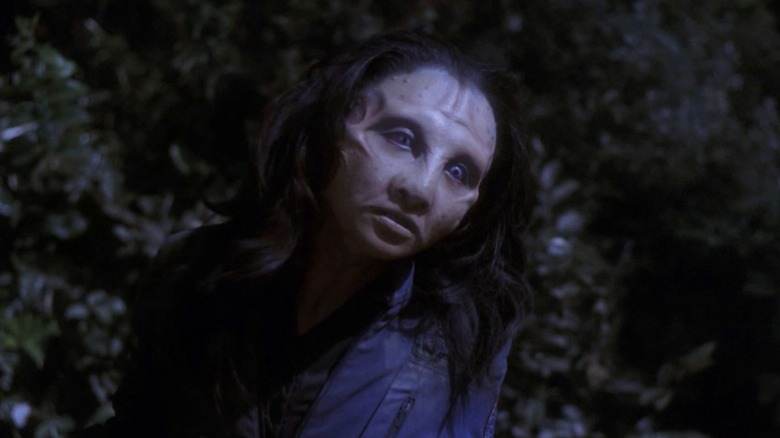 Hoshi appearing as an alien in Enterprise (2001 - 2005)