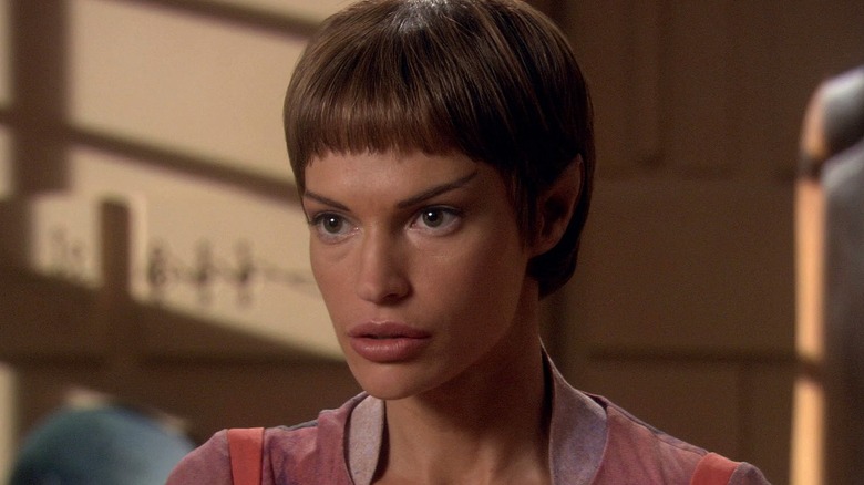 T'Pol stares blankely in Star Trek: Enterprise (2001 - 2005)