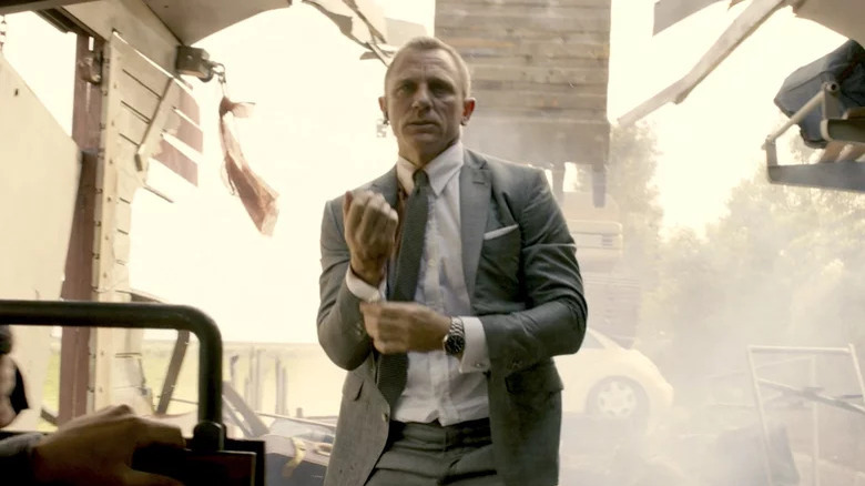 James Bond fixing sleeve