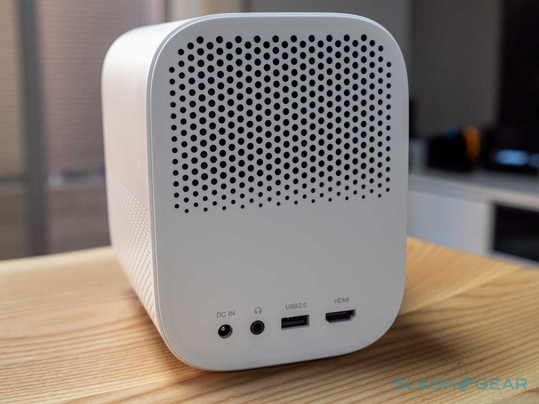 Xiaomi Mi Smart Projector 2 Review