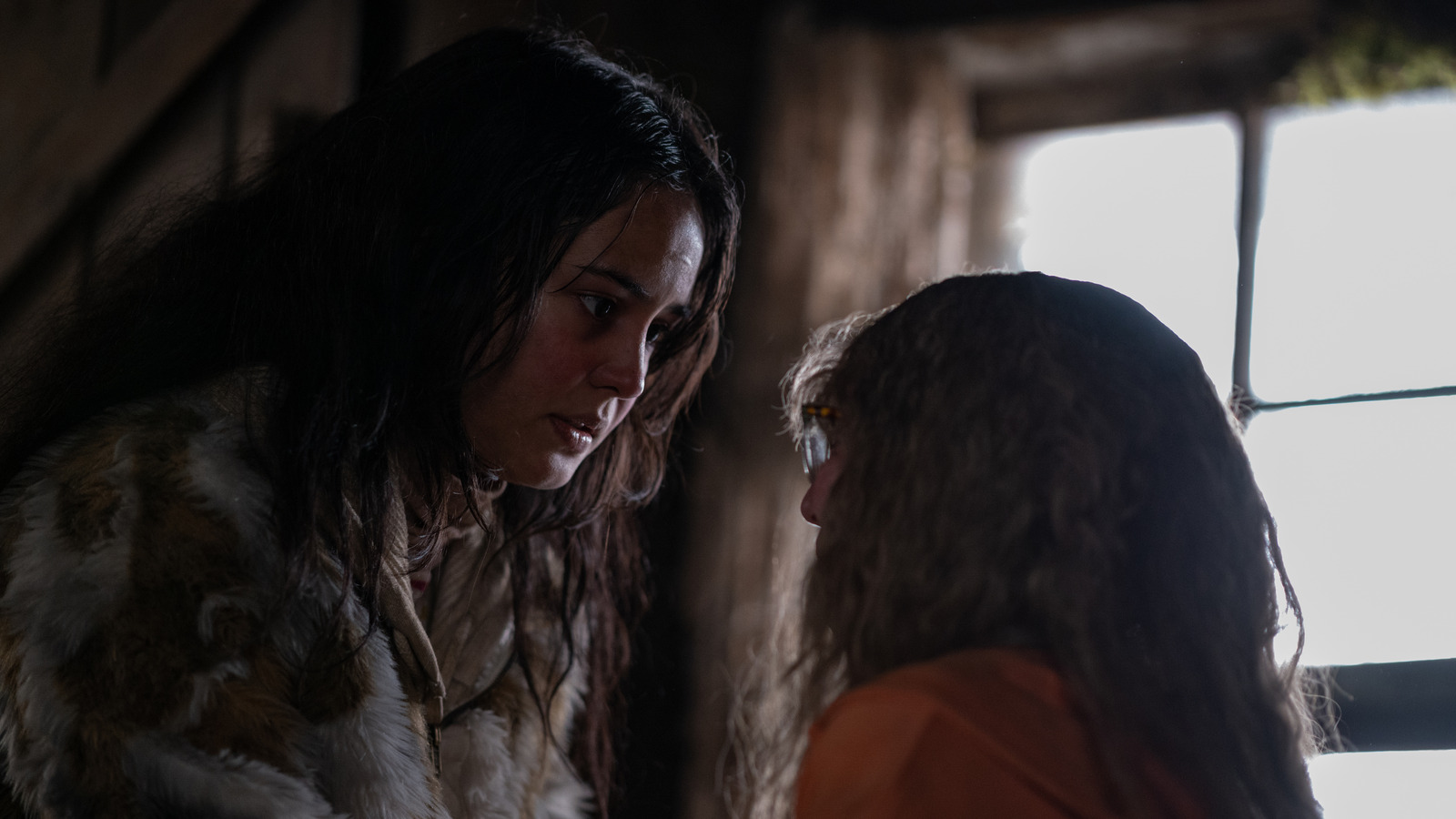 Yellowjackets Uses Classic TV Trope To Tell Horrific Tale In S2E6