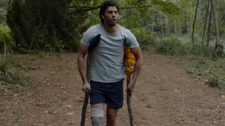 Steven Kreuger Ben Scott surprised crutches