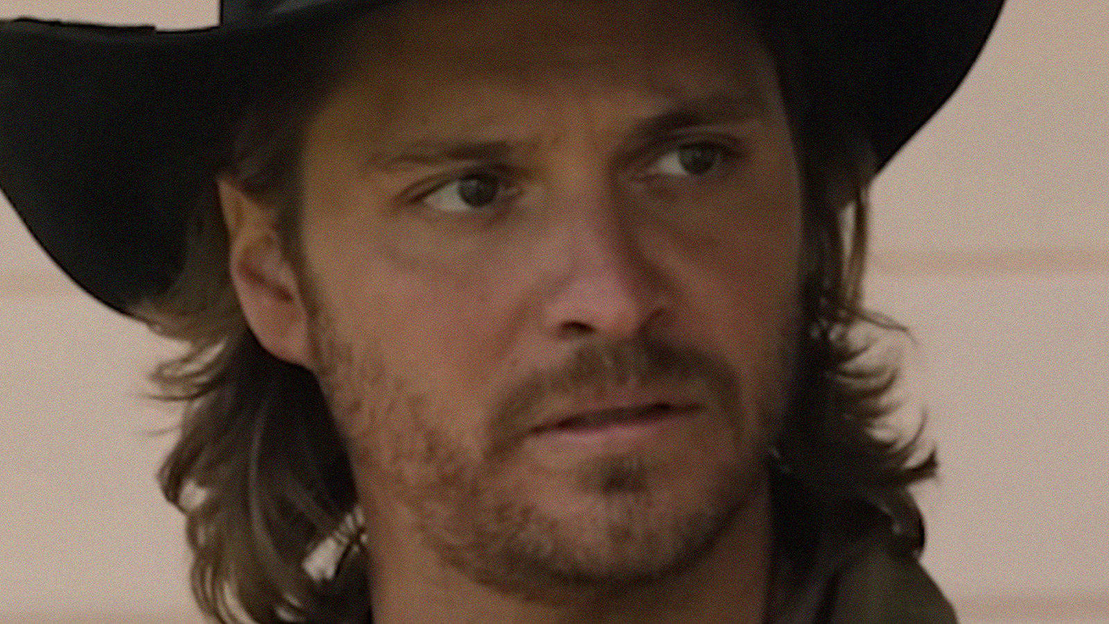 Yellowstone Fans Are Horrified By The Dog Shooting Scene In Season 5