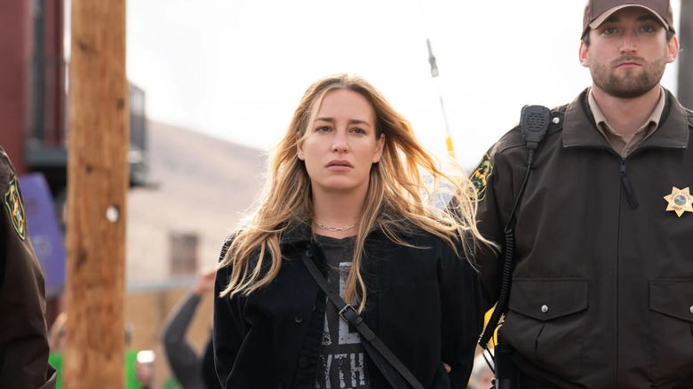 Summer is arrested in "Yellowstone"