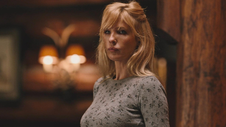 Beth looks askance in "Yellowstone"