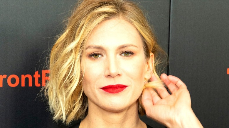 Jennifer Landon red lipstick