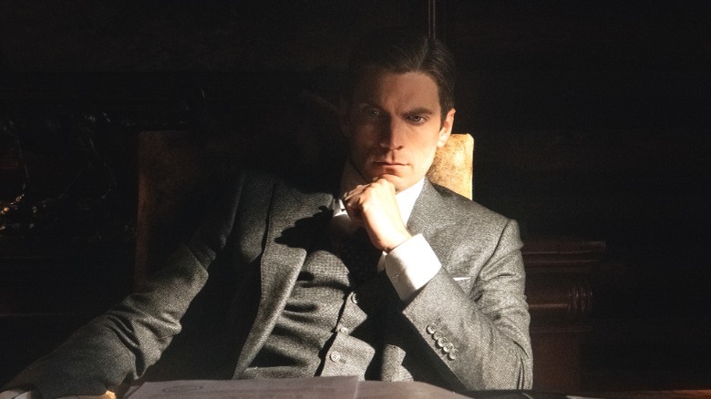 Wes Bentley thinking