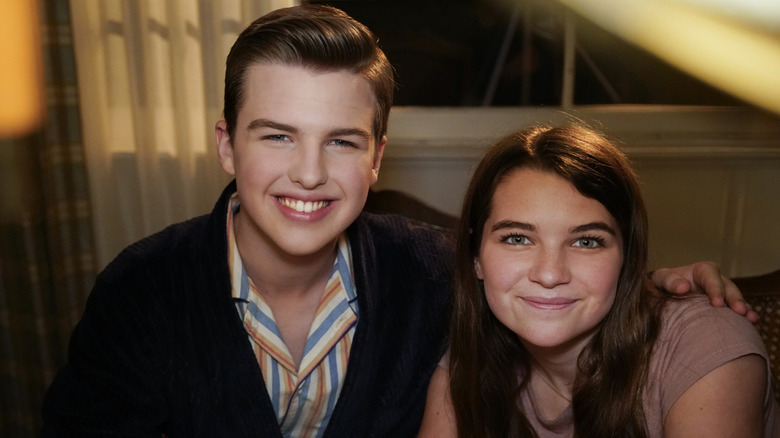 Iain Armitage and Raegan Revord smiling