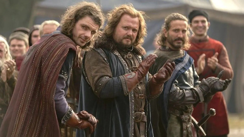 The Strongs clap at the hunt