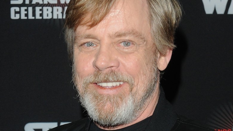 Mark Hamill says 'it's possible' Luke goes to dark side in 'Star Wars: The  Last Jedi' - ABC News