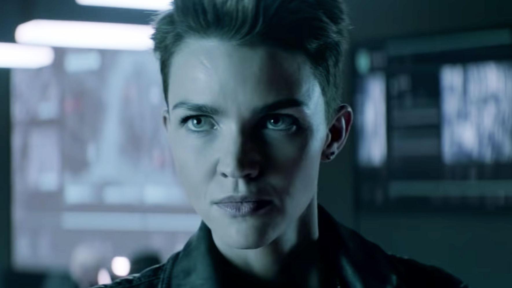 Films Et Séries Tv Avec Ruby Rose Batwoman Trailer Unmasks Ruby Rose As Gotham's Newest Superhero
