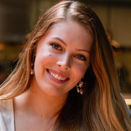 Photo of Julia Forbes