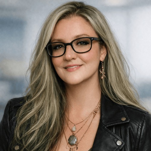 Photo of Rebecca Cross