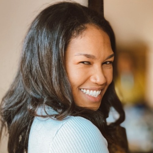 Photo of Shawna Hudson