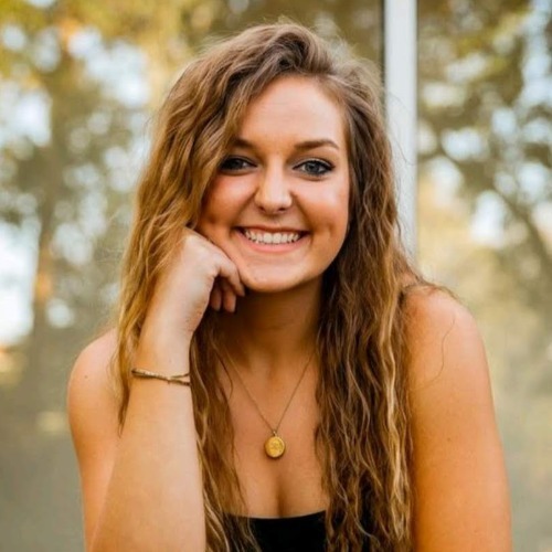 Photo of Sarah Dirks