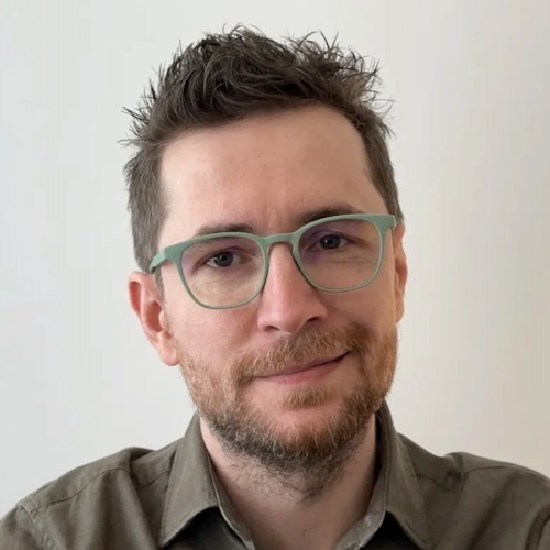 Photo of Chris Smith