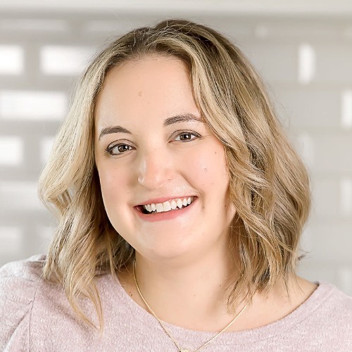 Photo of Emily Weeks