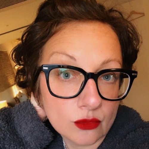 Photo of Amanda Chatel
