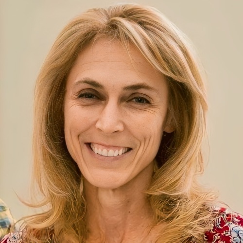 Photo of Debbie DeRoma