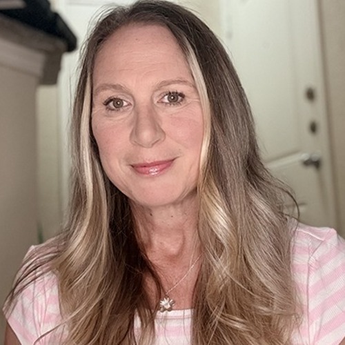 Photo of Jennifer Hardy