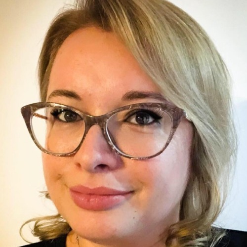 Photo of Corina Gruber