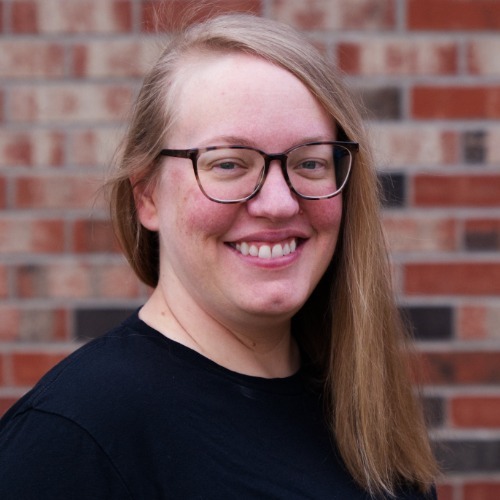 Photo of Suzanne Bonnett