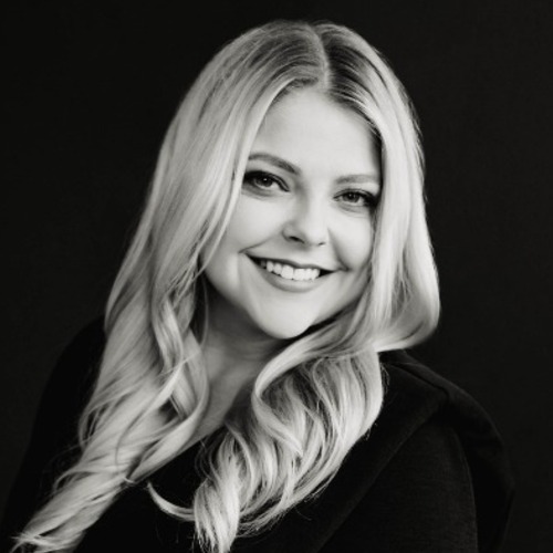 Photo of Belle DuChene