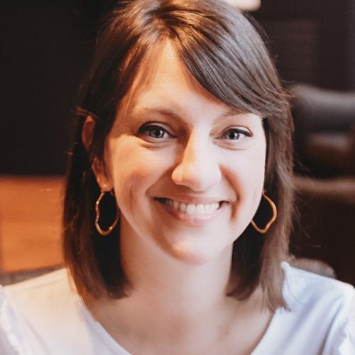 Photo of Lauren Ward