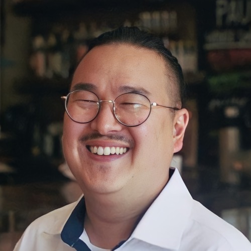 Photo of Dennis Lee