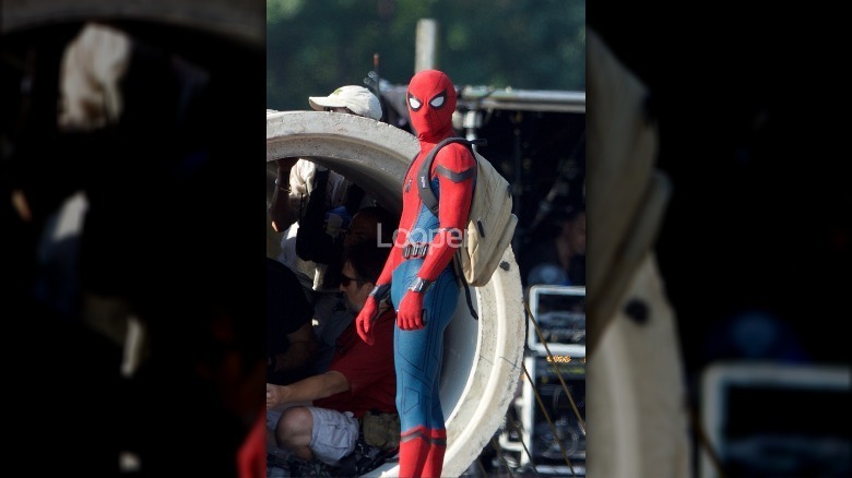 exclusive spider-man homecoming photos