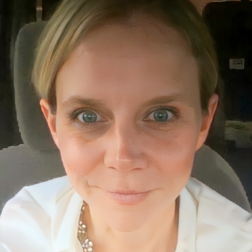 Photo of Karen Hart