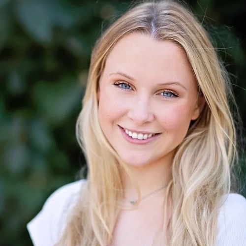 Photo of Samantha Jenkins